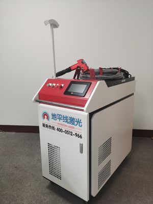Balancez le soudeur tenu dans la main For Aluminum de laser de la tête 60mm