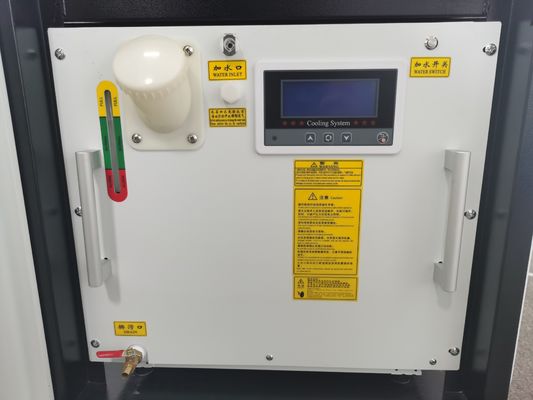 conception ergonomique de laser de 1000W 1080nm de modes tenus dans la main de la soudeuse 6
