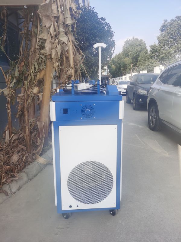 Machine de soudure laser de la fibre 1000W de refroidissement par l'eau tenue dans la main