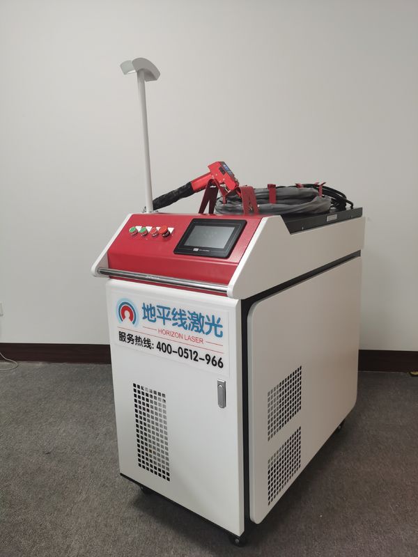 Machine de soudure laser du refroidissement par l'eau 1000W 2mm pour le métal