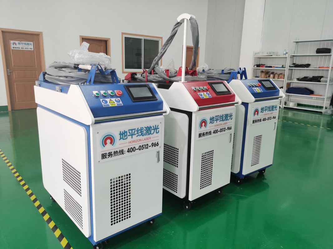 pendule de laser de 1000W 1080nm double de soudeuse d'équipement tenu dans la main de Fiber Laser Welding