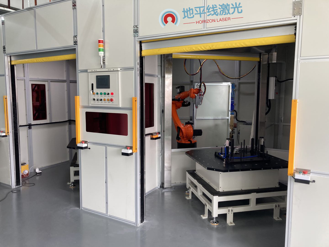 épaisseur du refroidissement par l'eau de la machine 1000-6000W de soudure laser du robot 3D 3mm